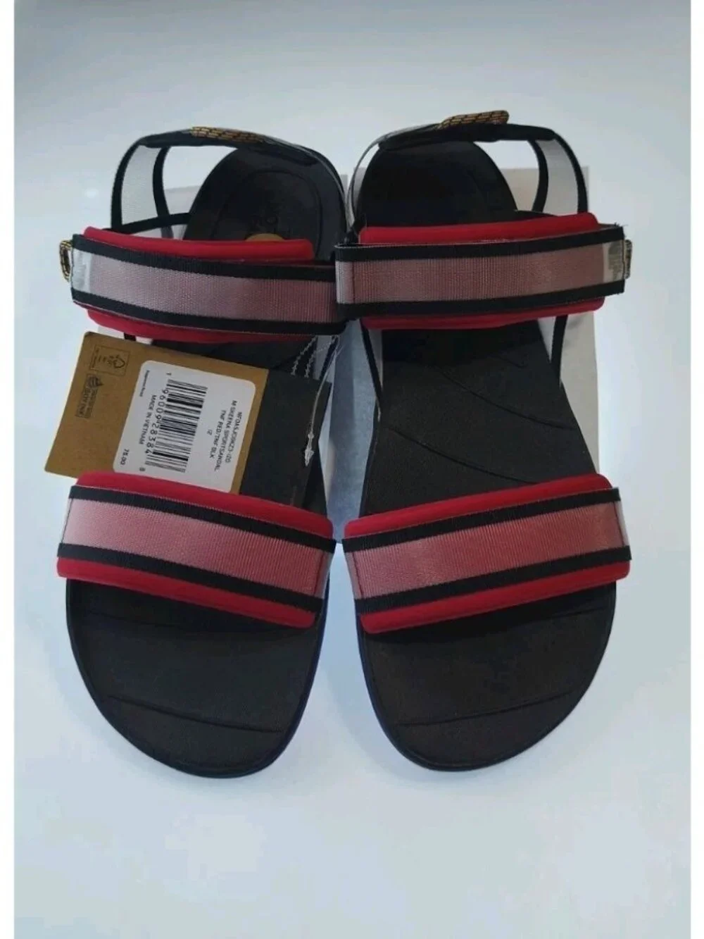 The North Face Skeena Sport Sandal Men's Size 12 TNF Red Black NWT Multicolor